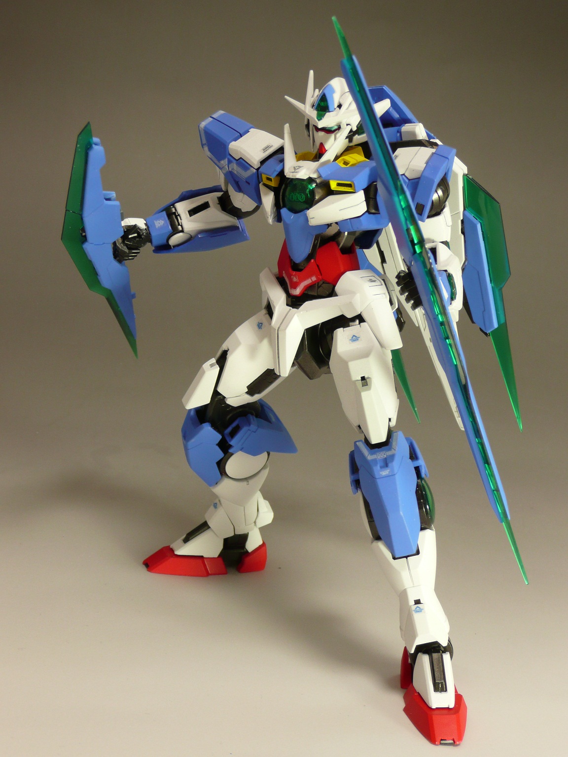 Mg ダブルオークアンタ 完成 Master Grade Club